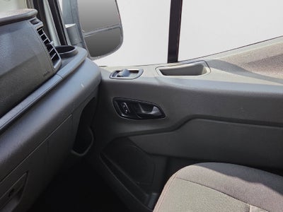 2022 Ford Transit-250 Base