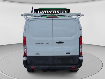 2022 Ford Transit-250 Base