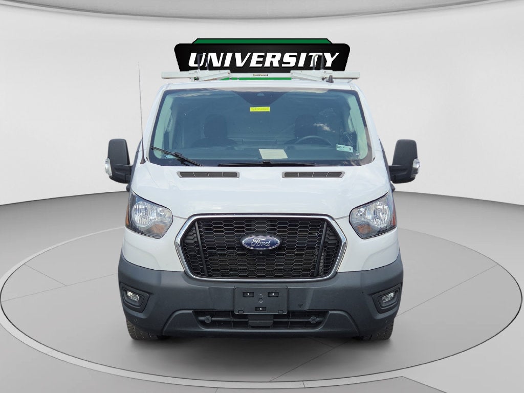 2022 Ford Transit-250 Base