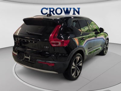 2020 Volvo XC40 Momentum