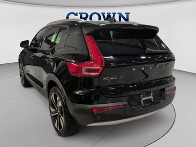 2020 Volvo XC40 Momentum