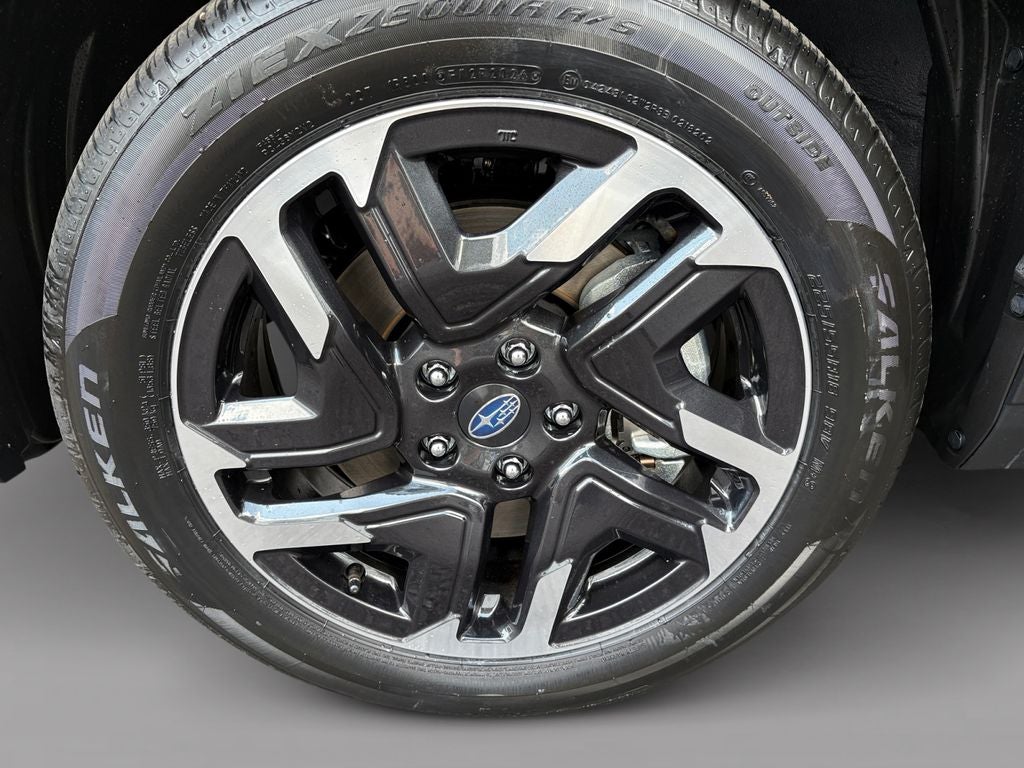 2026 Subaru FORESTER Premium Hybrid